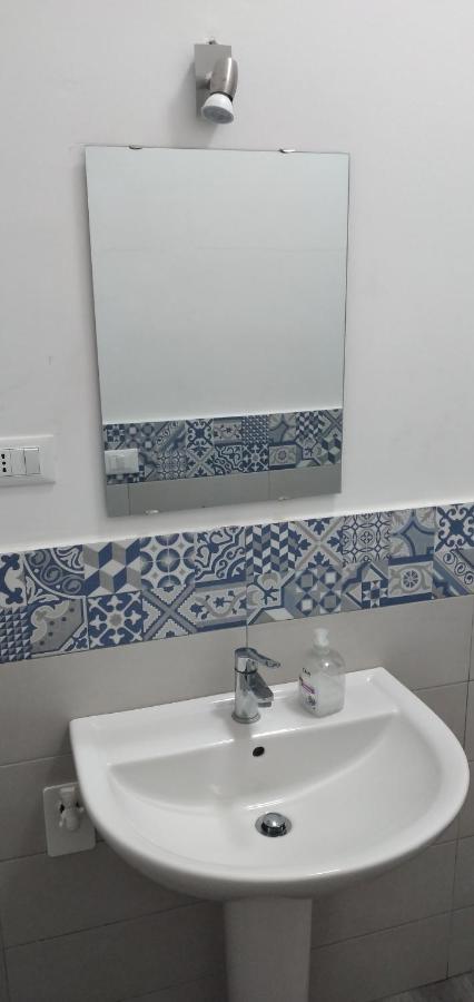 Manzoni Rooms Palermo Ngoại thất bức ảnh